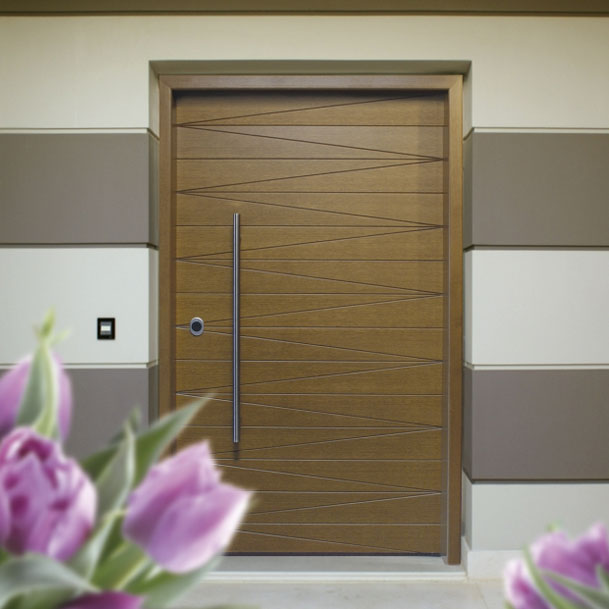 Pivot door with pantographed Oak panels